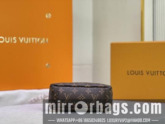 1:1 Louis Vuitton Bags Pllas M61254 mini16x11x7cm cs