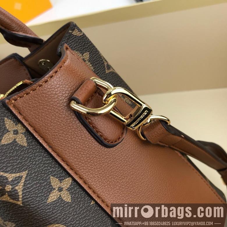 1:1 Louis Vuitton Bags 55339 30x23x13cm jj2