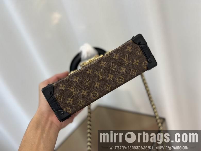 1:1 Louis Vuitton Bags M46755 20X12.5X6cm XM