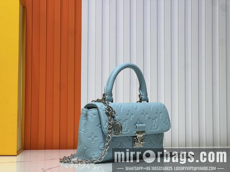 1:1 Louis Vuitton Bags M12211 19x11x6cm ss1
