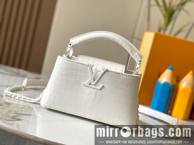 1:1 Louis Vuitton Bags Cap M23978 22x12x8cm ss