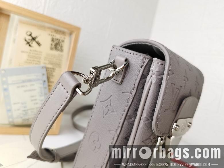 1:1 Louis Vuitton Bags M81522 12X19X7cm YG 4colour