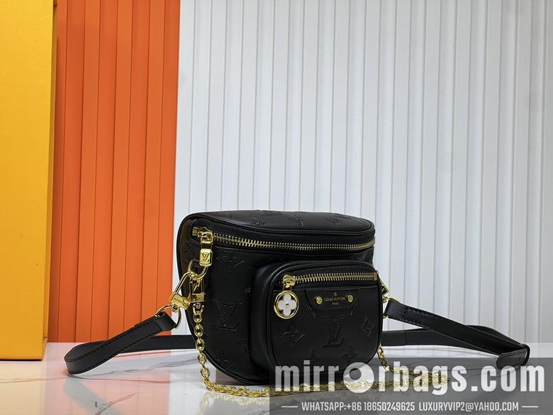 1:1 Louis Vuitton Bags Bumbag M82335 17x12x9.5cm ss1