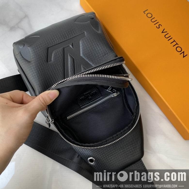 1:1 Louis Vuitton Bags 1027 30X17X5cm WP