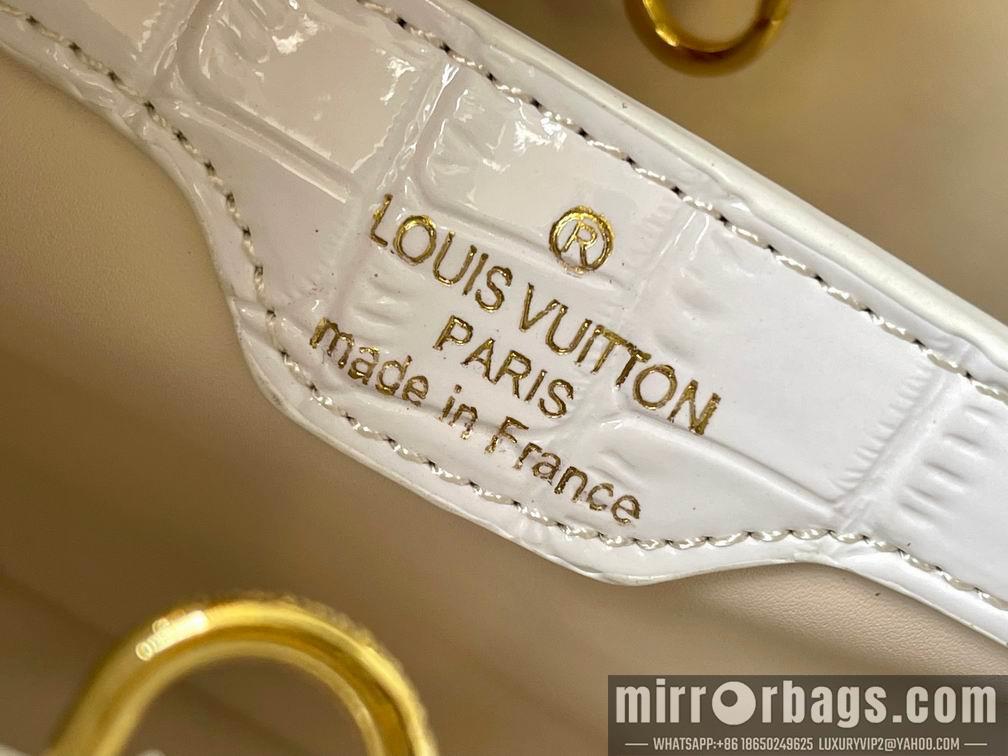 1:1 Louis Vuitton Bags N92173复古白色鳄鱼纹27x18x9cm cs