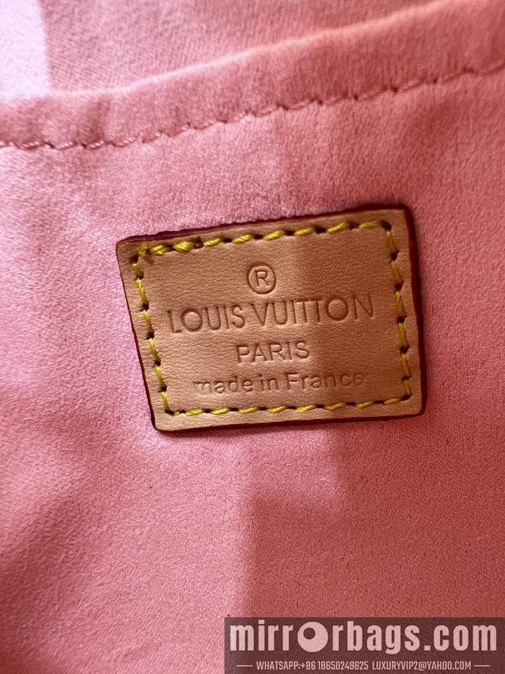 1:1 Louis Vuitton Bags Pllas M61254 mini16x11x7cm cs