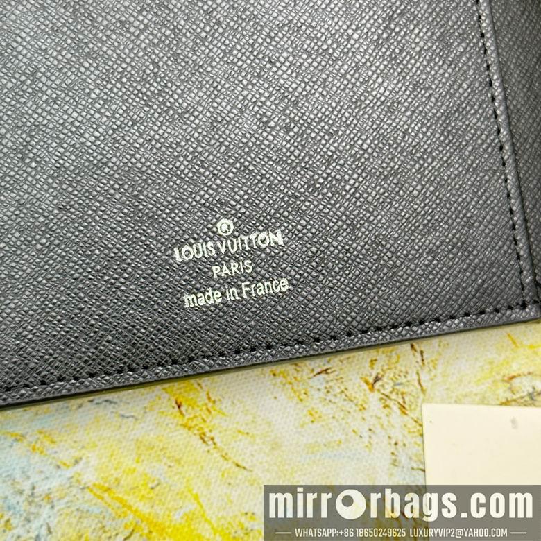 1:1 Louis Vuitton Bags M20004 14X18cm ZC 3