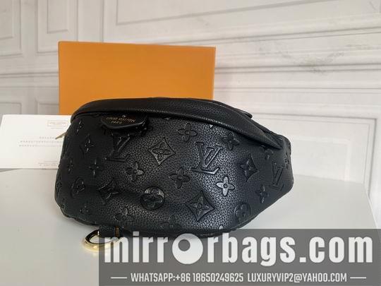 1:1 Louis Vuitton Bags Bumbag M44812 43644 37x14x13cm zy