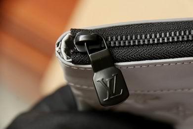 1:1 Louis Vuitton Bags M62903 34X25X2cm XM