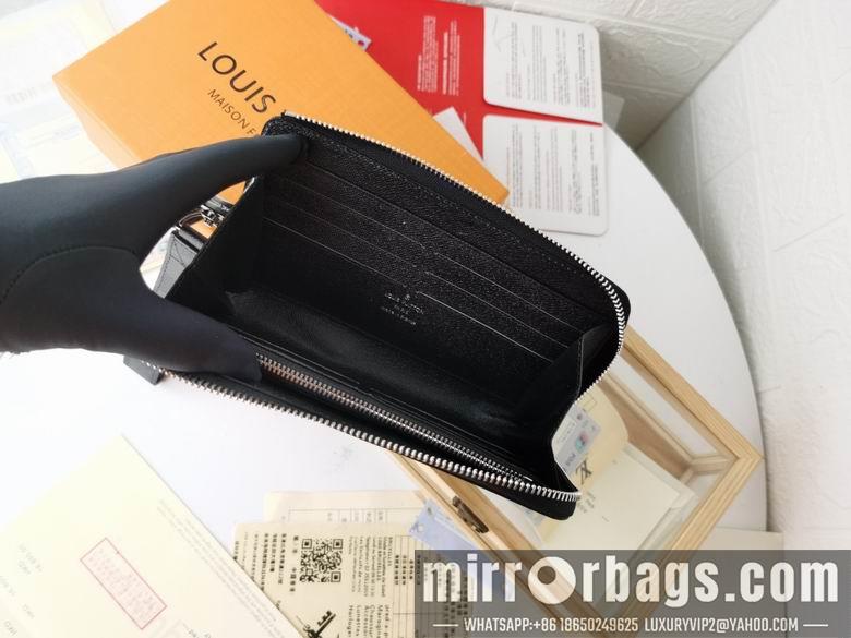 1:1 Louis Vuitton Bags M69037 19X11X3.5cm XMY 4