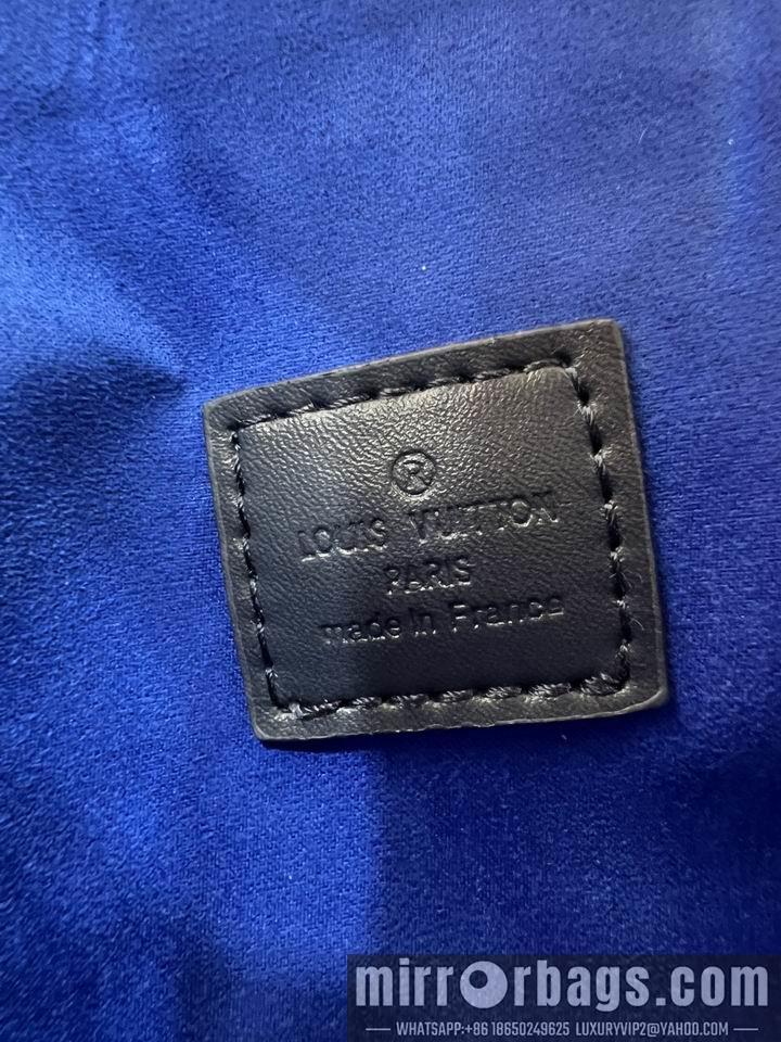 1:1 Louis Vuitton Bags Coussin 20567 21x16x7cm cs