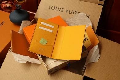 1:1 Louis Vuitton Bags M81614 10X14X2.5cm XM