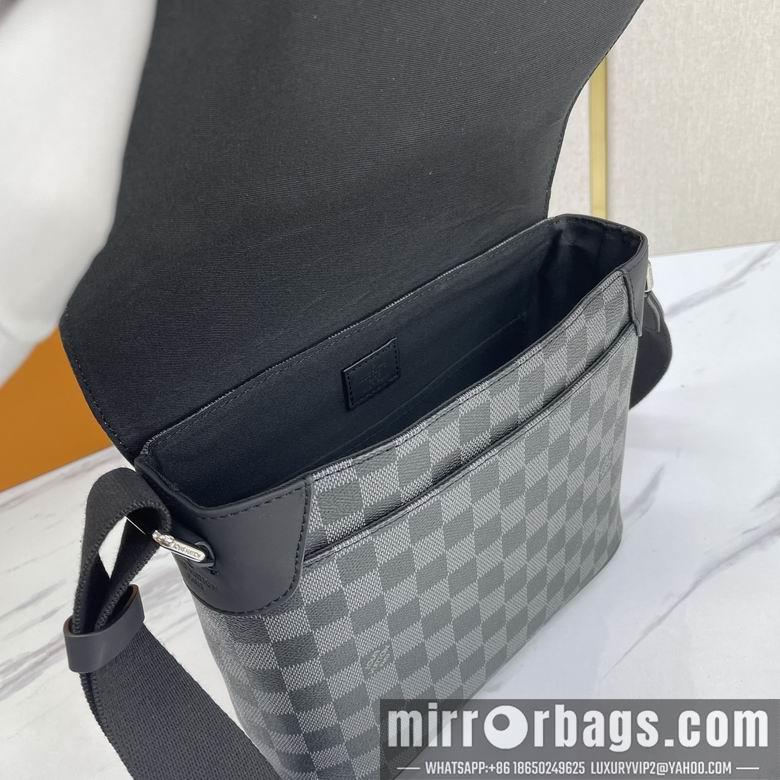 1:1 Louis Vuitton Bags M44000 33X28X8cm XM