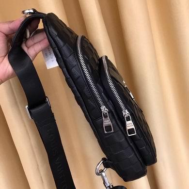 1:1 Louis Vuitton Bags 530-4 30X18X7cm XM