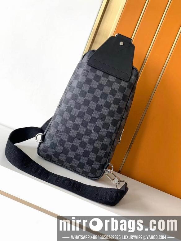 1:1 Louis Vuitton Bags 432 18X31X5cm WP 3colour