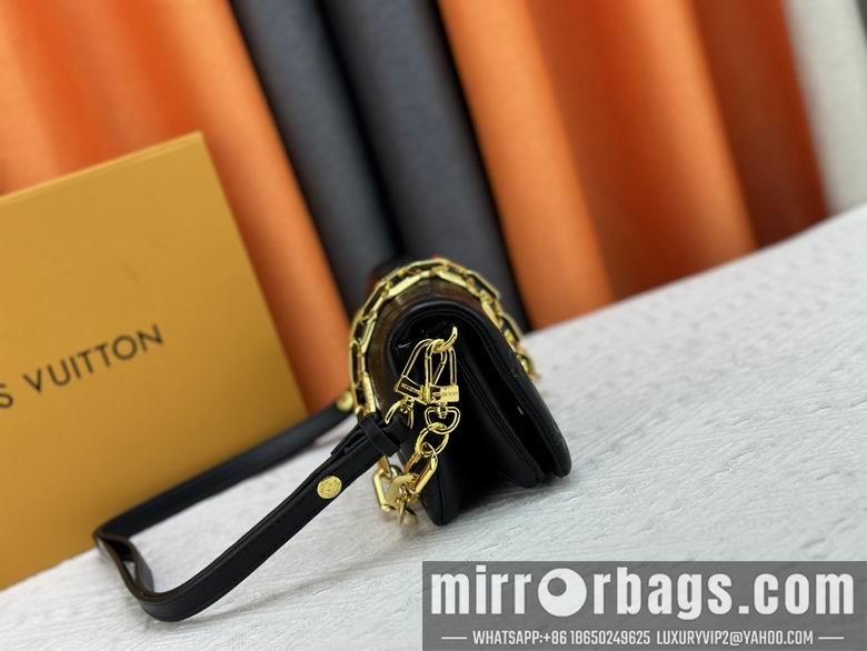 1:1 Louis Vuitton Bags M83359 21X11X8cm XMY