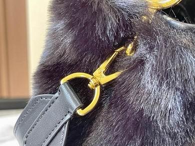 1:1 Louis Vuitton Bags Capucines M22387水貂毛21x14x8cm ss