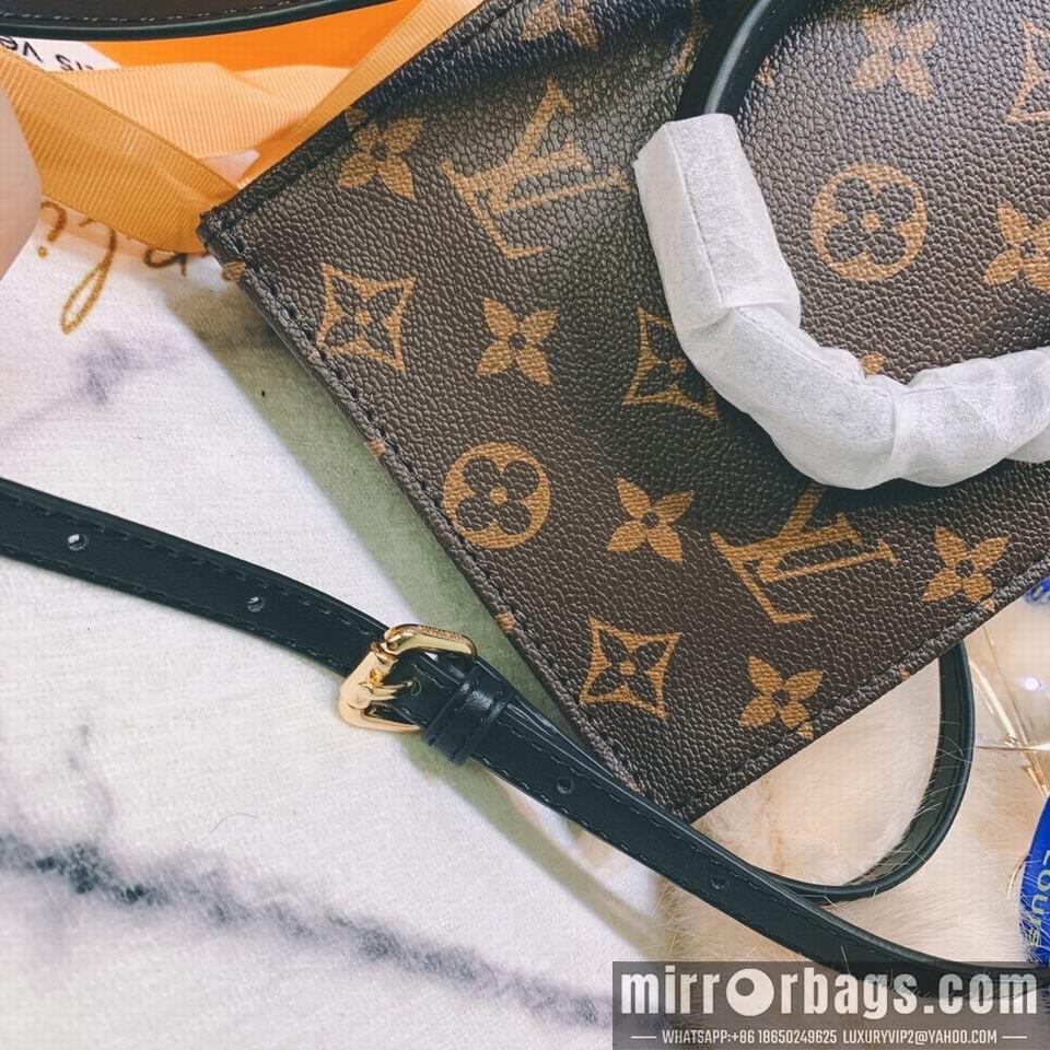 1:1 Louis Vuitton Bags Petit Sac Plat M69846 ss