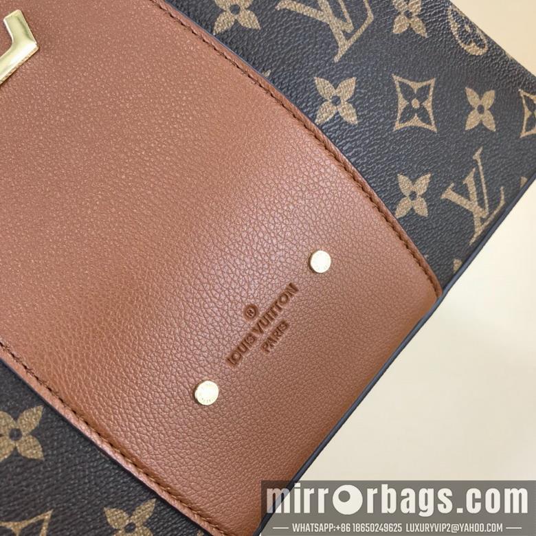 1:1 Louis Vuitton Bags 55339 30x23x13cm jj2