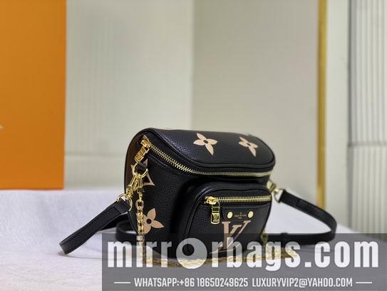 1:1 Louis Vuitton Bags Bumbag M82208 17x12x9.5cm ss