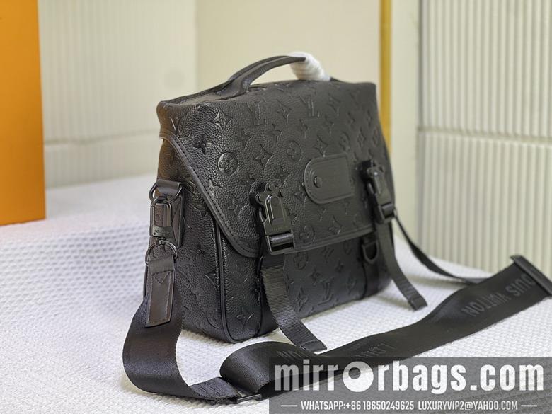 1:1 Louis Vuitton Bags Trail M46972 31x22x11cm ss