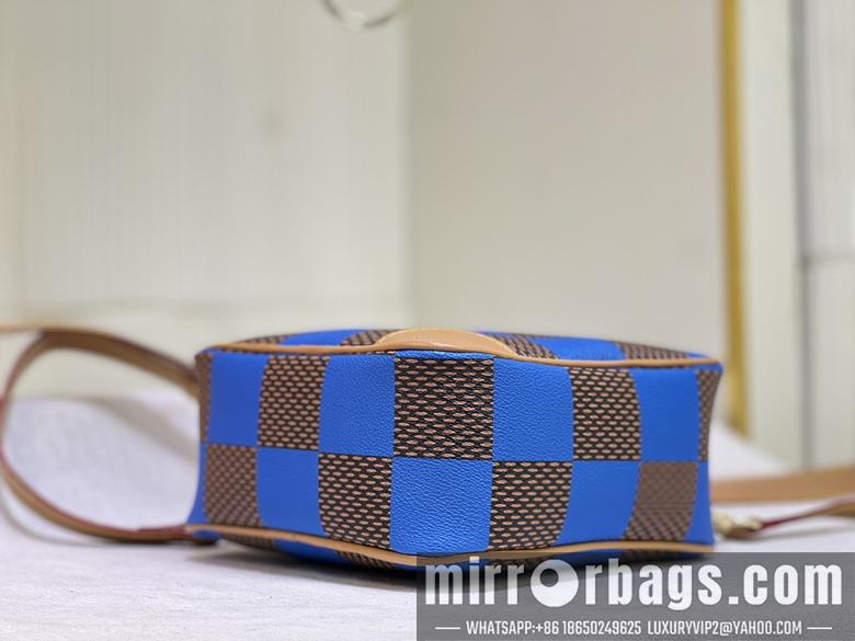1:1 Louis Vuitton Bags Chess M40562 24x24x8cm ss1