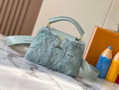 1:1 Louis Vuitton Bags Capucines M22387水貂毛21x14x8cm ss