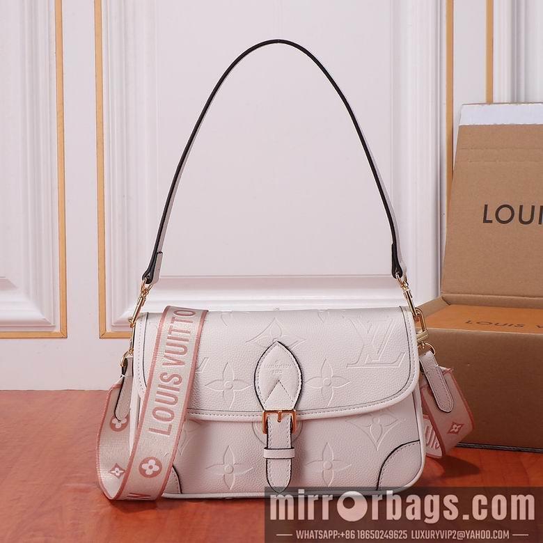 1:1 Louis Vuitton Bags Diane M46386黑M46388白 25x9x15cm ww