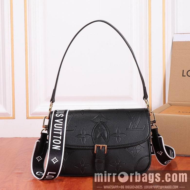 1:1 Louis Vuitton Bags Diane M46386黑M46388白 25x9x15cm ww