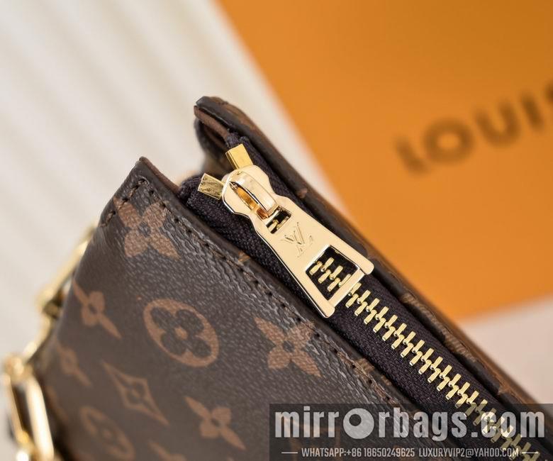 1:1 Louis Vuitton Bags Coussin M57792 30cm YG 4colour
