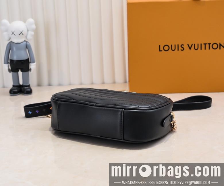 1:1 Louis Vuitton Bags New Wave M53682 21x5.5x14cm ss