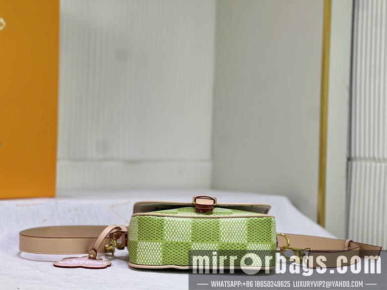 1:1 Louis Vuitton Bags Montsouris M40665 20x17x7cm ss1