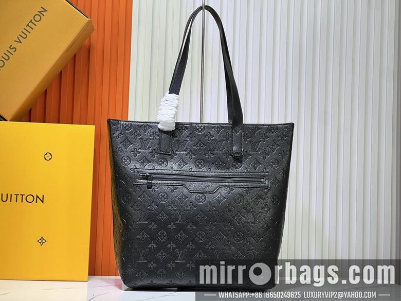 1:1 Louis Vuitton Bags Helmet bag M24777 33x37x13cm ss1