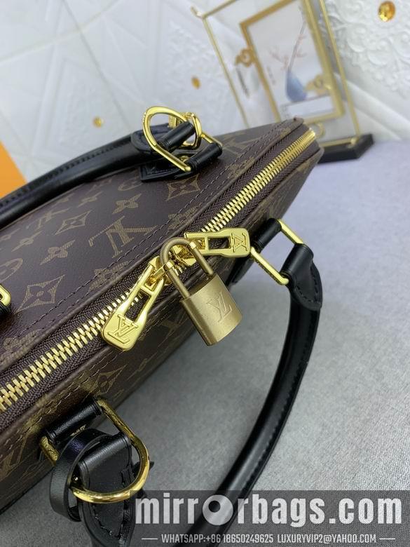 1:1 Louis Vuitton Bags M53151 32X24X16cm YG 2colour