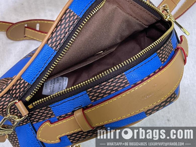 1:1 Louis Vuitton Bags Chess M40562 24x24x8cm ss1