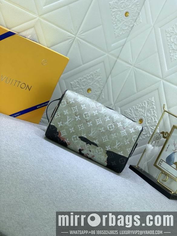 1:1 Louis Vuitton Bags Dopp Kit M82831 28x15x16.5cm ss