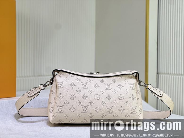 1:1 Louis Vuitton Bags CarryAll M24255 29x18x13cm ss1