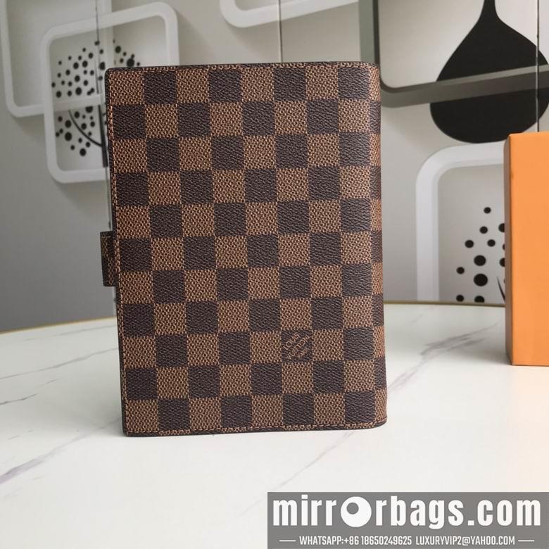 1:1 Louis Vuitton Bags M2004 14X18cm XM 3