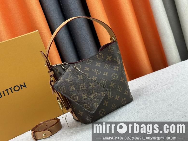 1:1 Louis Vuitton Bags M12925 M13661 16X12X18cm XMY