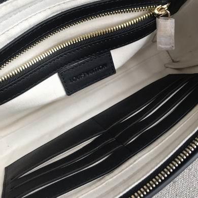 1:1 Louis Vuitton Bags 9868-4 27X17X4.5cm XM