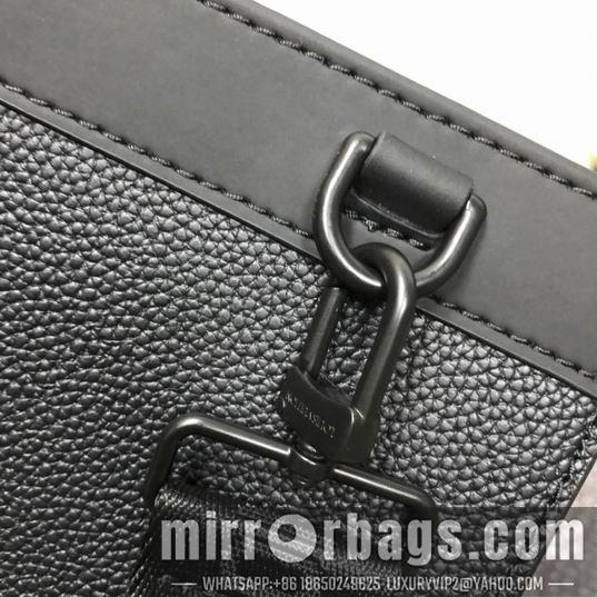 1:1 Louis Vuitton Bags Pochette Voyage 59329 28x21x6cm cs
