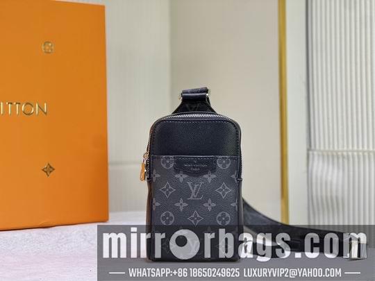 1:1 Louis Vuitton Bags Outdoor M30741 13x21x5cm ss