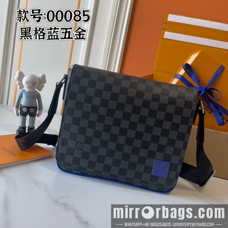 1:1 Louis Vuitton Bags District M00085 26x20x7cm ss