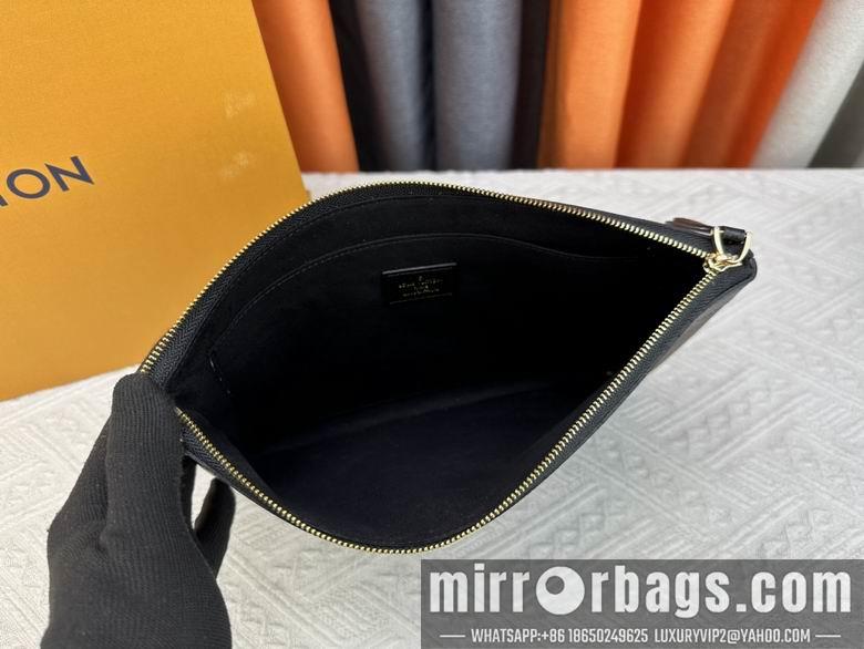 1:1 Louis Vuitton Bags M62048 29.5X21X1cm XM 7