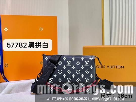 1:1 Louis Vuitton Bags Coussin 57790 26x20x12cm cs
