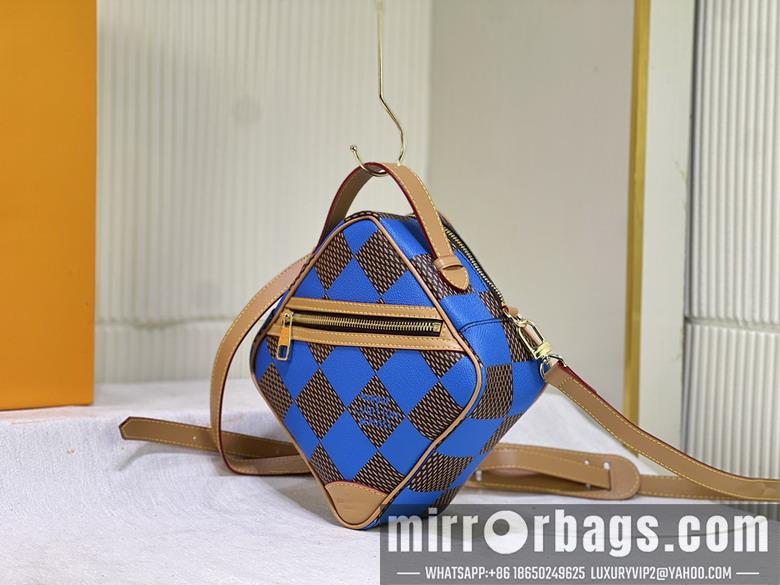 1:1 Louis Vuitton Bags Chess M40562 24x24x8cm ss1