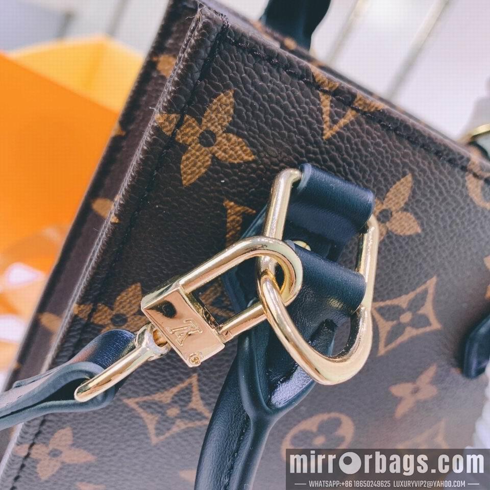 1:1 Louis Vuitton Bags Petit Sac Plat M69846 ss