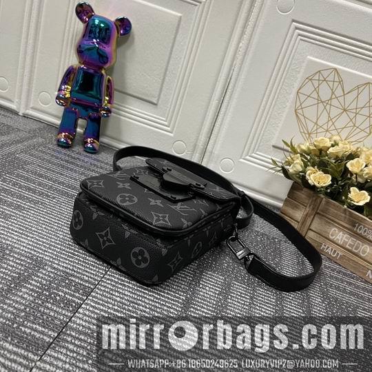 1:1 Louis Vuitton Bags S-LOCK M81522 M81524 12x19x7cm cs
