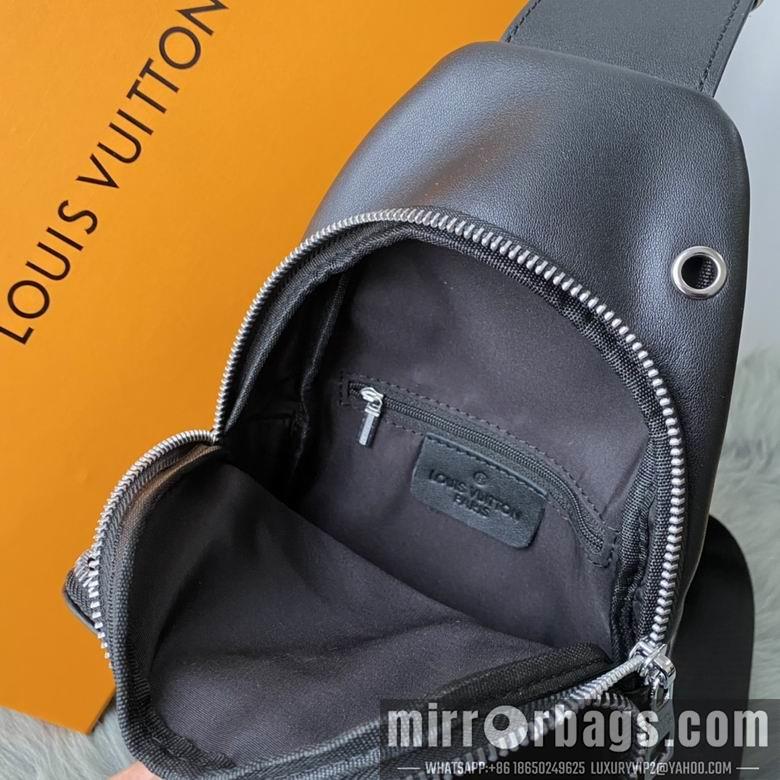 1:1 Louis Vuitton Bags 1025 30X17X5cm XM