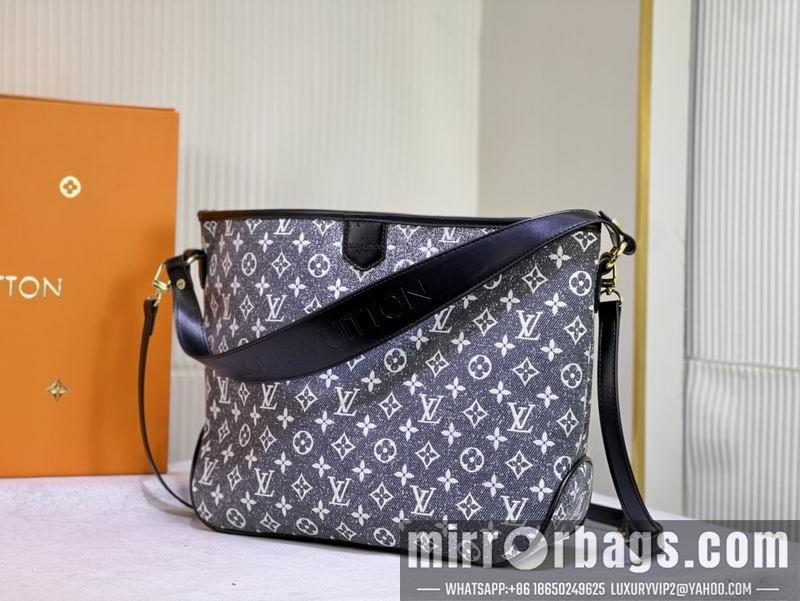 1:1 Louis Vuitton Bags M44945星空牛仔38x30cm ss